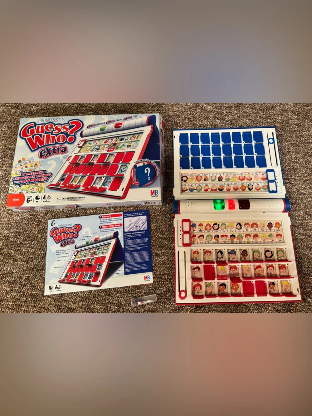 Guess Who? Extra - Red & Blue Electronic Kids Game: Complete: tested: